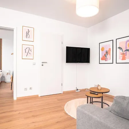 Moderne City-fewo Bis 5 Personen Apartamento *