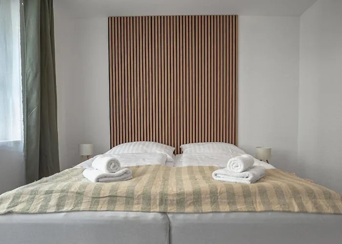 Apartamento Moderne City-fewo Bis 5 Personen