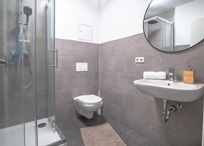 Moderne City-fewo Bis 5 Personen