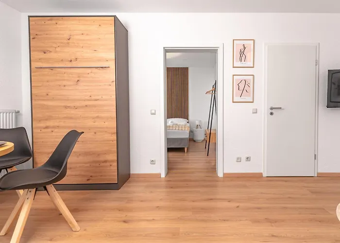 Apartamento Moderne City-fewo Bis 5 Personen Magdeburgo